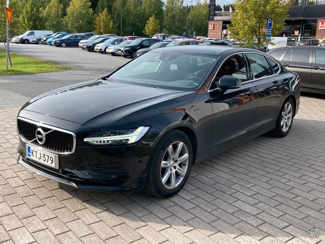 Volvo S90 3