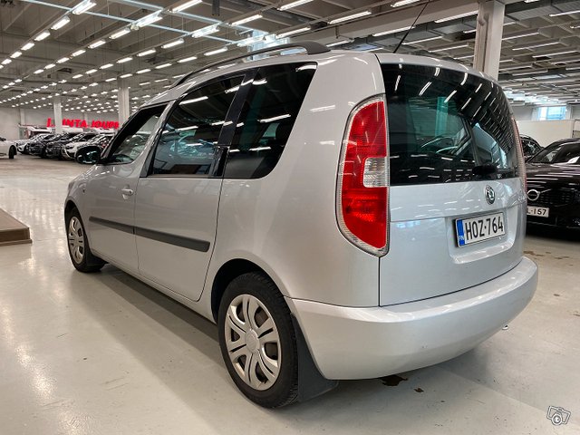 Skoda Roomster 4