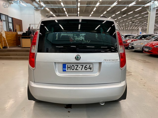 Skoda Roomster 5