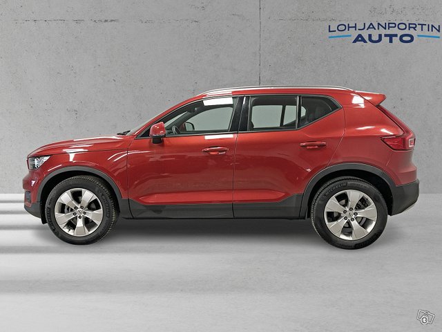 Volvo XC40 3