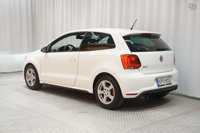 Volkswagen Polo 4