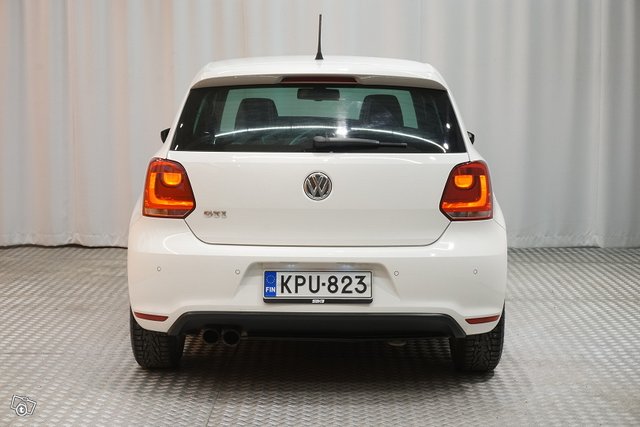 Volkswagen Polo 6