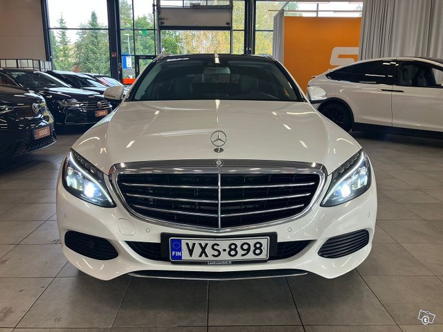 Mercedes-Benz C 2