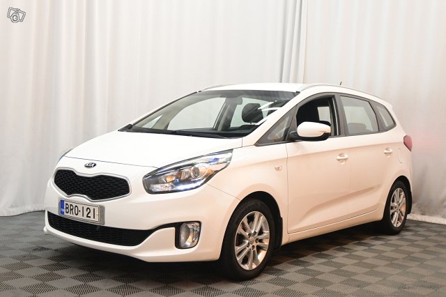 Kia Carens 4