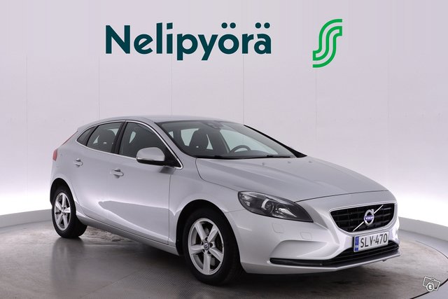 Volvo V40 3