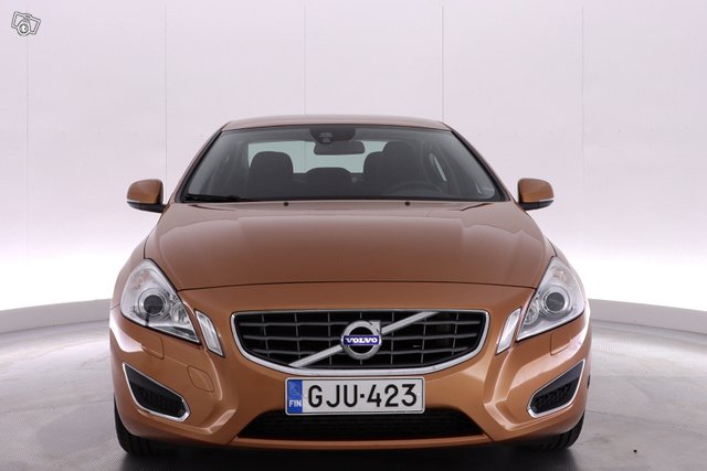 Volvo S60 2