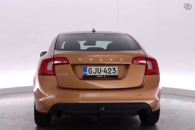 Volvo S60 7