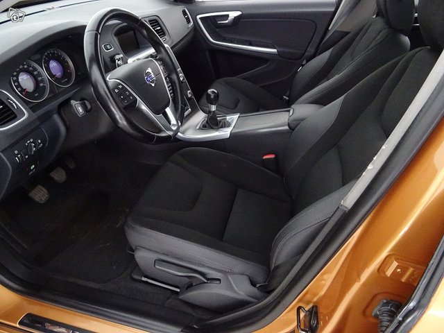 Volvo S60 15