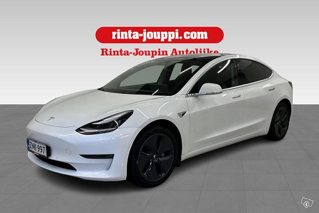 Tesla Model 3 1