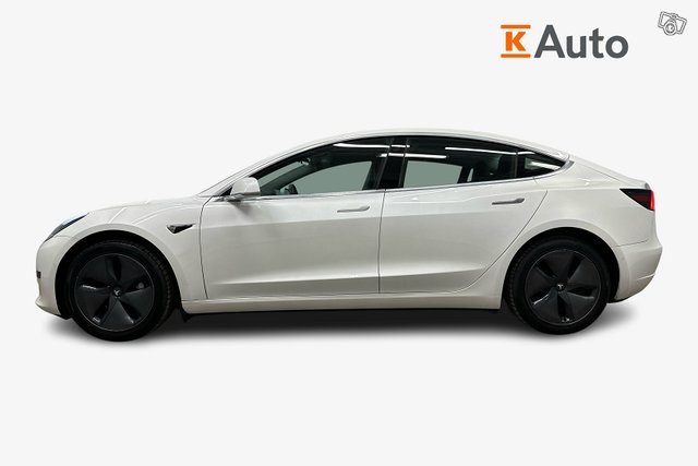 Tesla Model 3 5