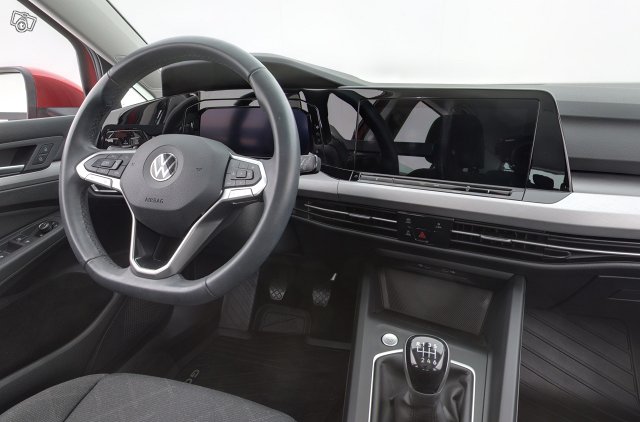 VOLKSWAGEN Golf 9