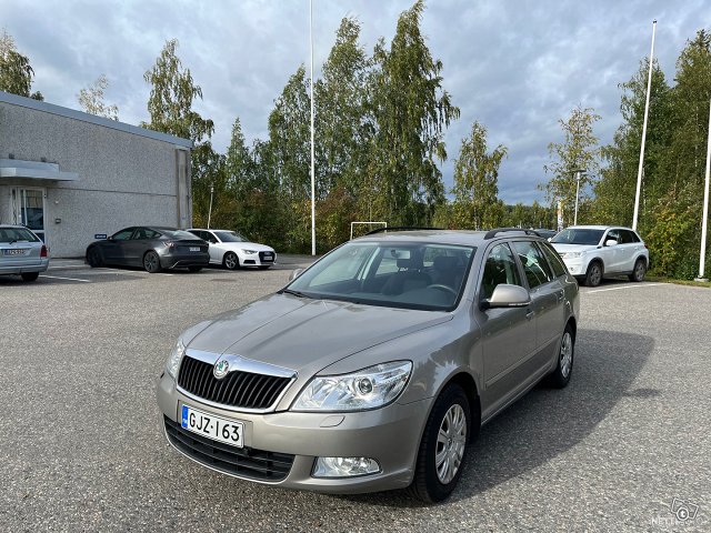 Skoda Octavia 10