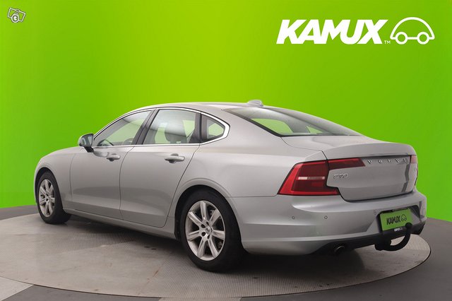 Volvo S90 5