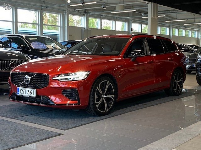 VOLVO V60 2