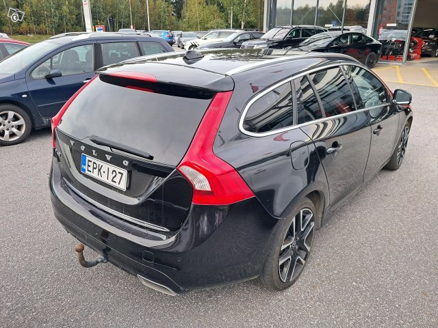 Volvo V60 2