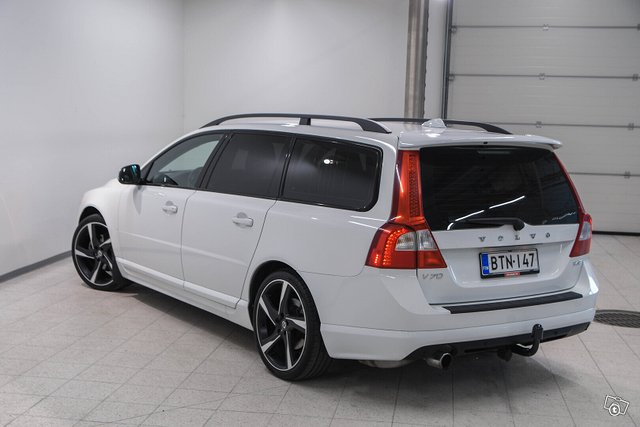 Volvo V70 7