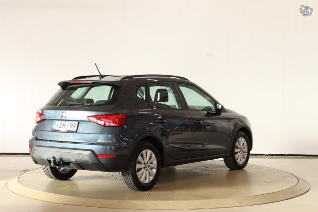 Seat Arona 5