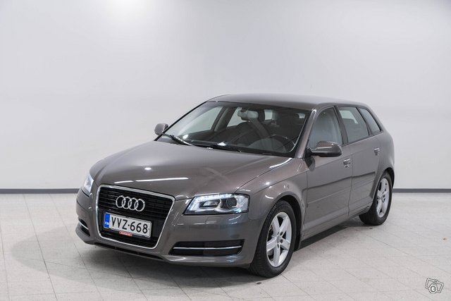 Audi A3 1