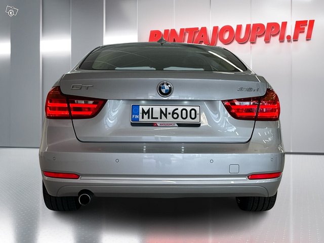 BMW 318 Gran Turismo 5