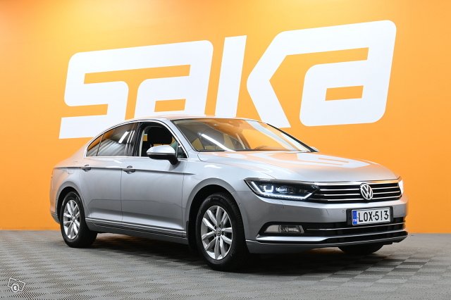 Volkswagen Passat 1