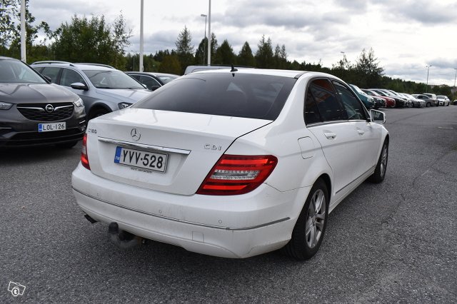 Mercedes-Benz C 2