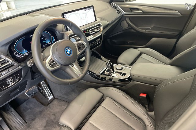 BMW X3 7