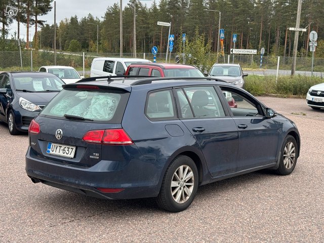 Volkswagen Golf 2