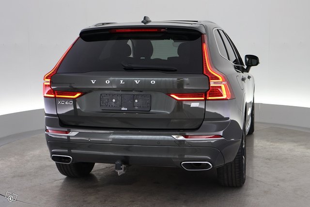 Volvo XC60 10