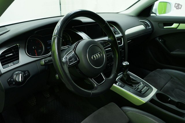 Audi A4 15