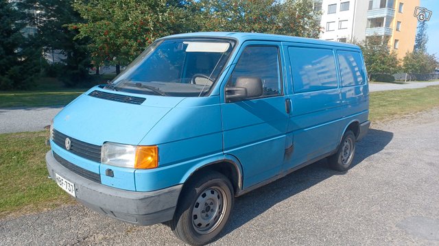 Volkswagen Transporter 1