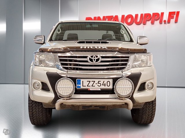 Toyota Hilux 3