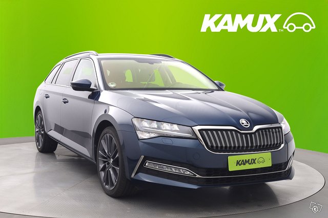 Skoda Superb 8