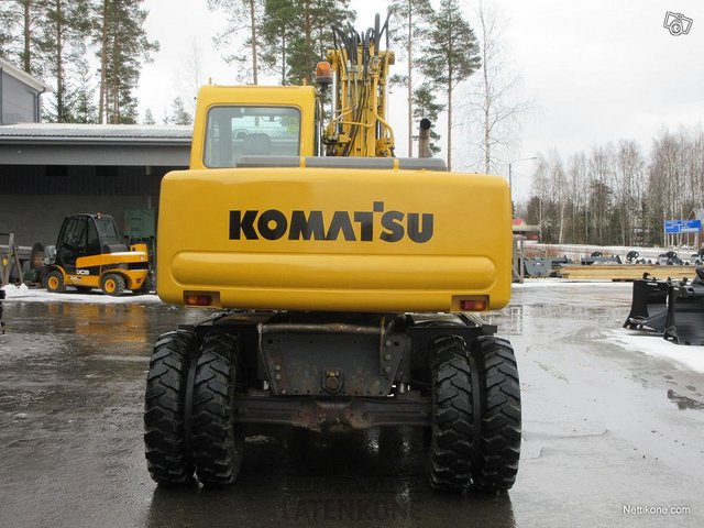 Komatsu PW130-6 Pyöräalustainen Kaivinkone 7