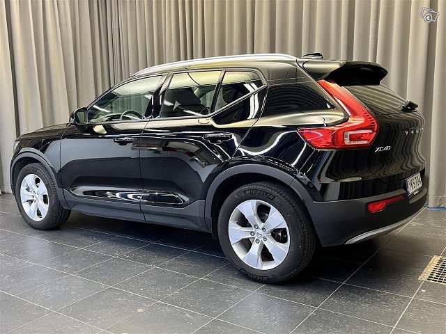 Volvo XC40 4