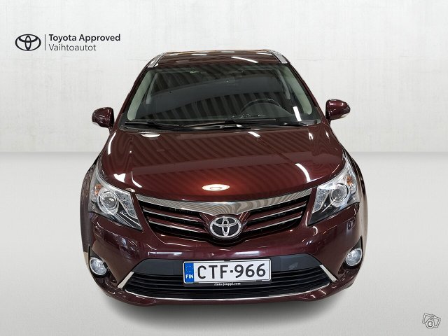 TOYOTA AVENSIS 7