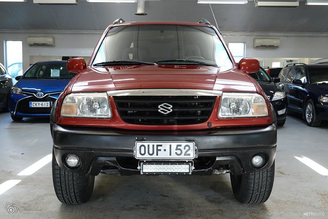 Suzuki Grand Vitara 8