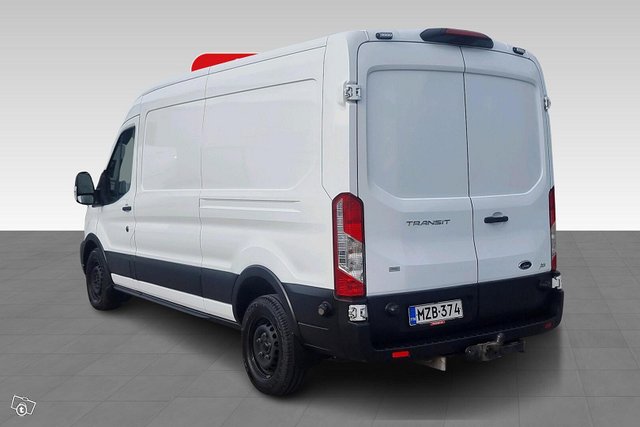 Ford Transit 7