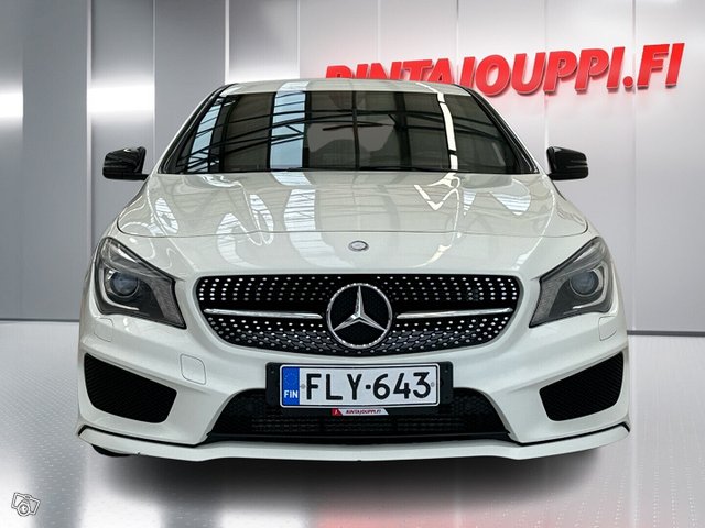 Mercedes-Benz CLA 2