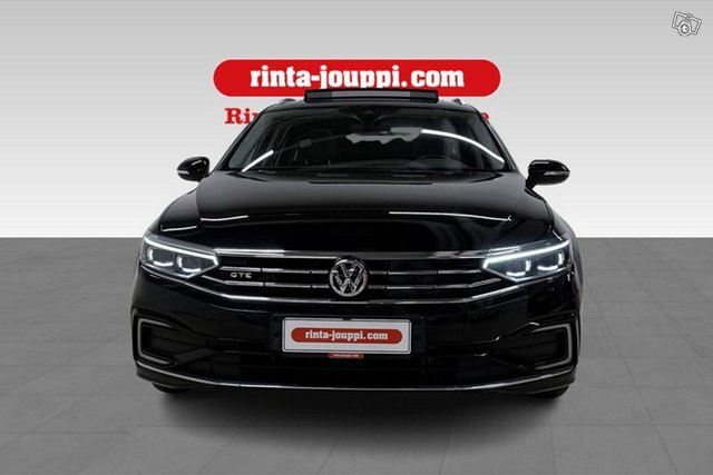 VOLKSWAGEN PASSAT 2