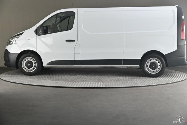 Renault Trafic 4