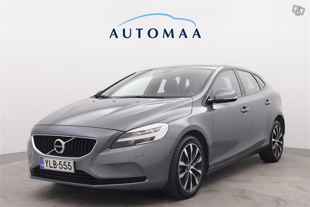 VOLVO V40 1