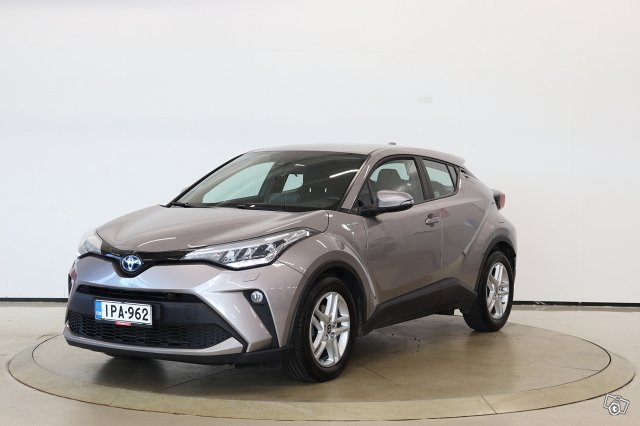 TOYOTA C-HR 1