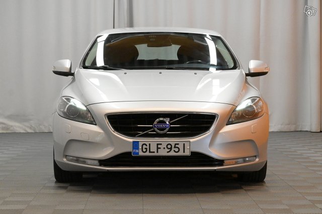 Volvo V40 2