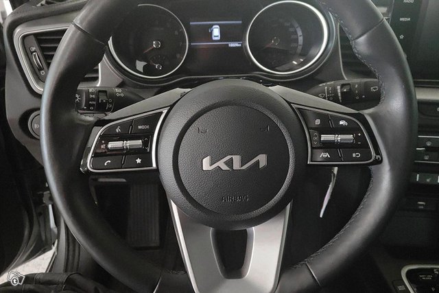 Kia Ceed 17