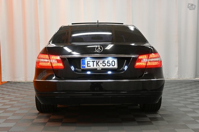 Mercedes-Benz E 6