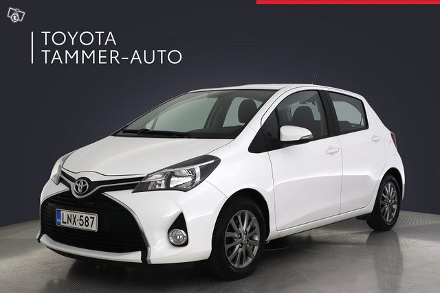 Toyota Yaris 1