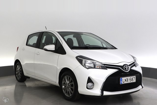 Toyota Yaris 7