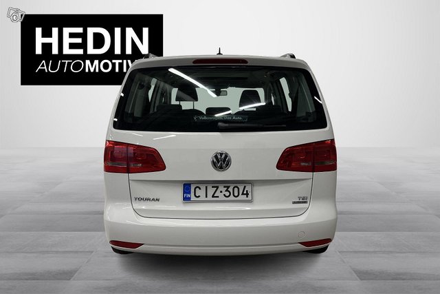 Volkswagen Touran 3