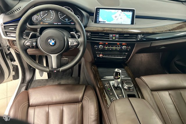 BMW X5 24