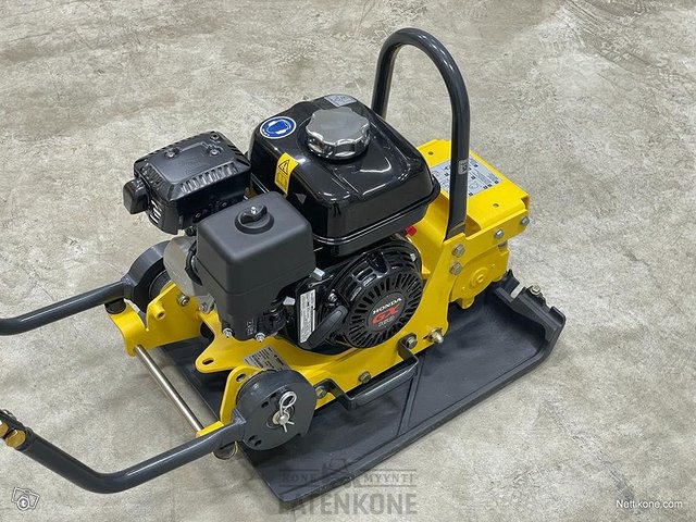 Bomag BVP18/45 Tärylätkä 11